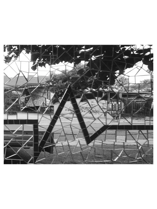 Broken
#leica #leicaq2 #streetphotographersview